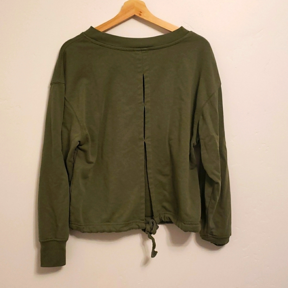 Open-Back Olive Sweatshirt - Picture 3 of 4
